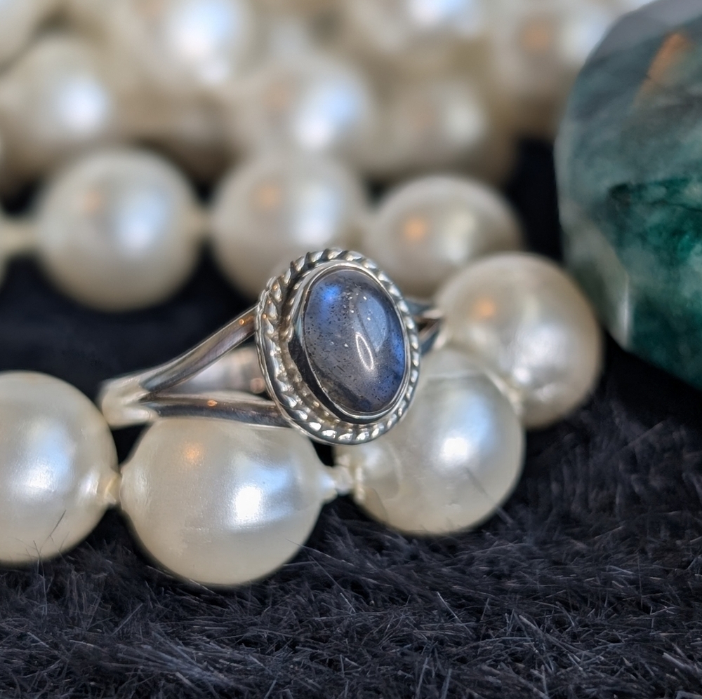 Sterling Labradorite Ring 5.5 - Everyday 925 Silver Jewelry - Picture 3 of 8